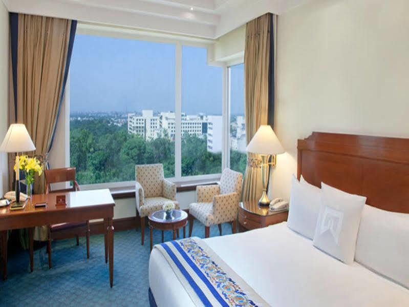 Sheraton New Delhi Hotel Exterior foto